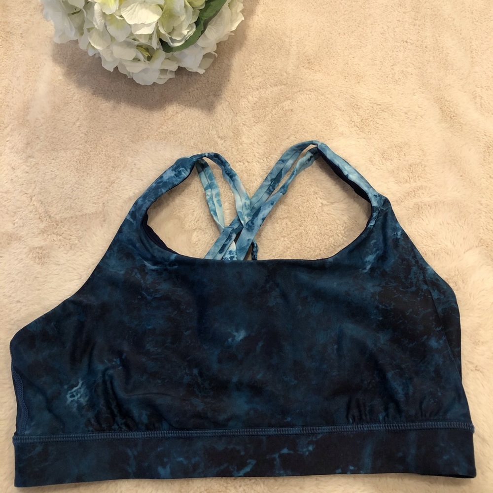 Lululemon Shades of Blue Criss Cross Sports Bra, Size S